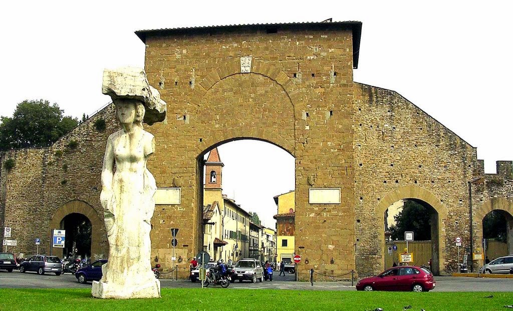 Statua Porta Romana Firenze