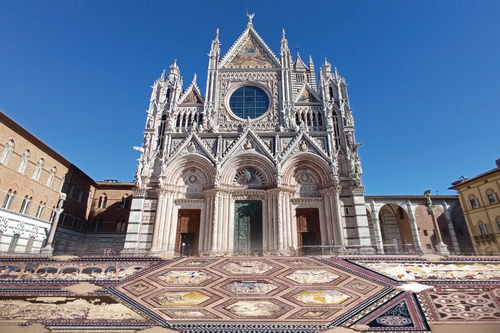 Scopertura straordinaria del pavimento del Duomo di Siena