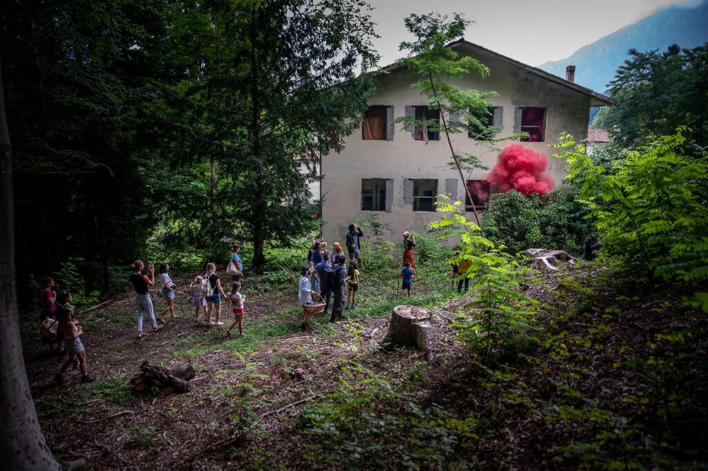 PHYSALIA presenta Neutopica – La Selva al Lumen