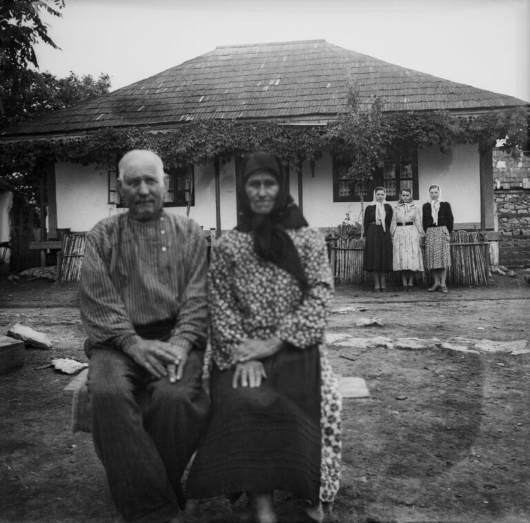 BUCURIA DE A TRAI Zaharia Cusnir