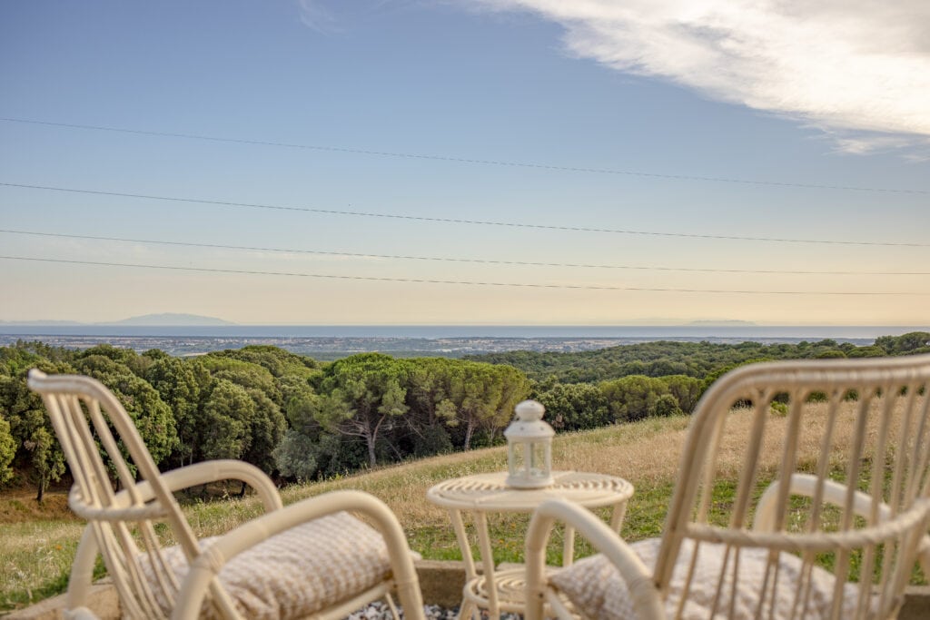 glamping vista mare in toscana 
