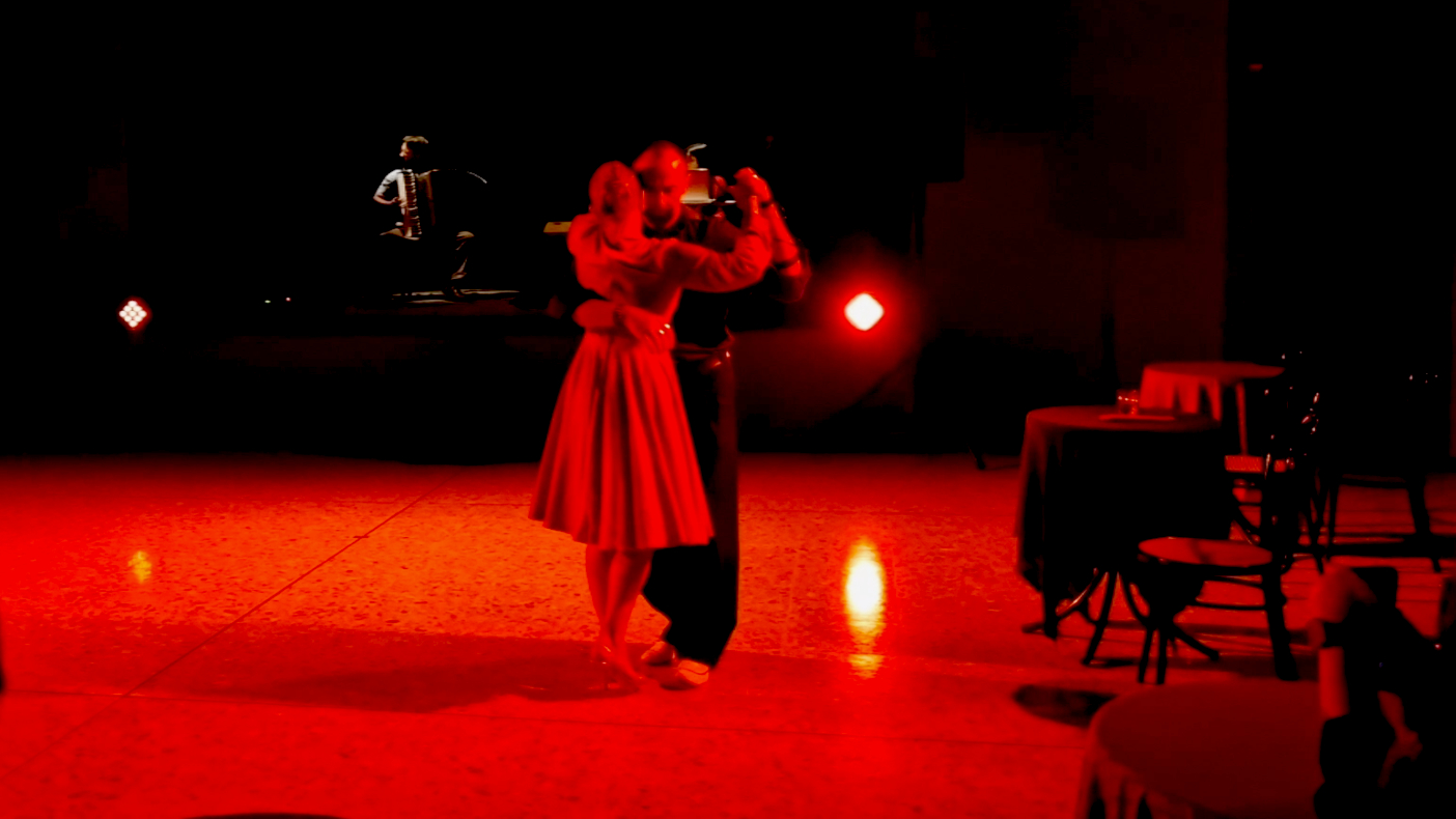 performance tango intelligenza artificiale