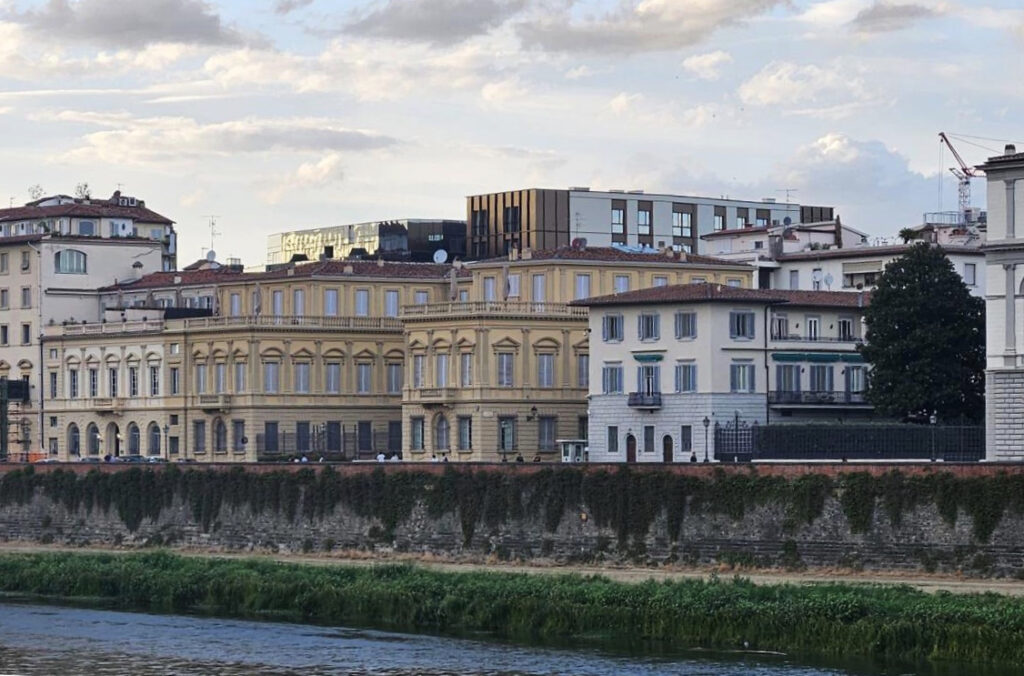 cubo nero Firenze