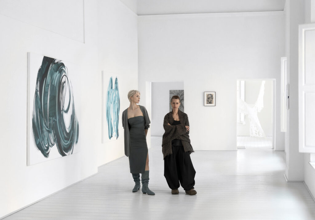 Eros and Ashes, la mostra di Palina Adriana e Yulia Bas a Firenze